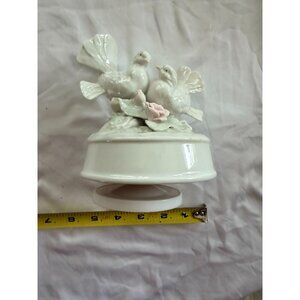 Vintage George Good Ceramic Bird Figurine With Pink Flower - Musical